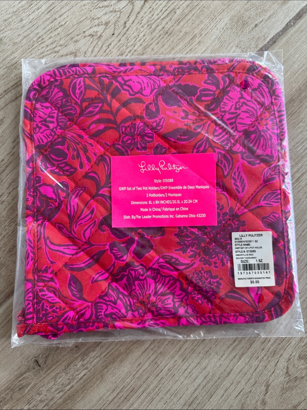 Lilly Pulitzer Hot Pad Set - Hot Pink & Red Floral